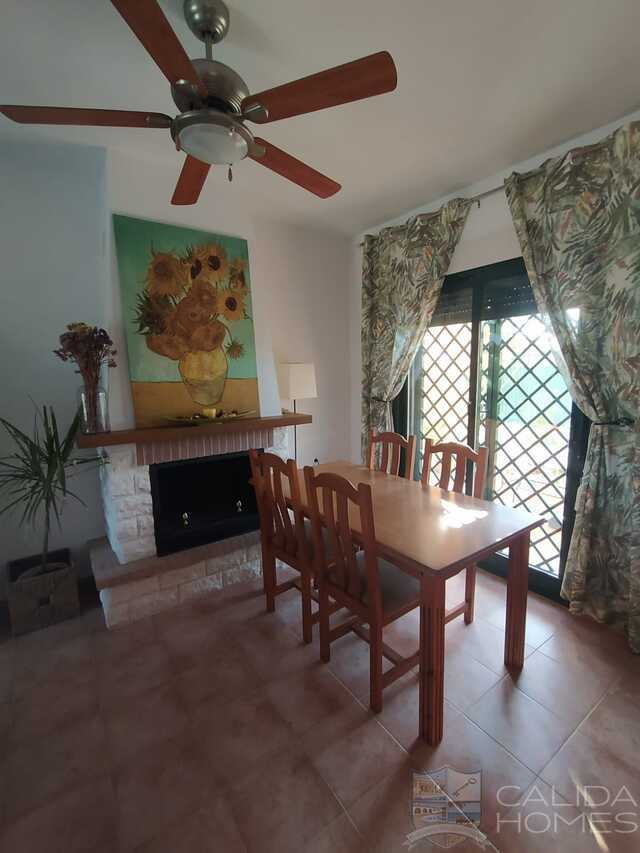 Villa Gladioli : Resale Villa for Sale in La Alfoquia, Almería