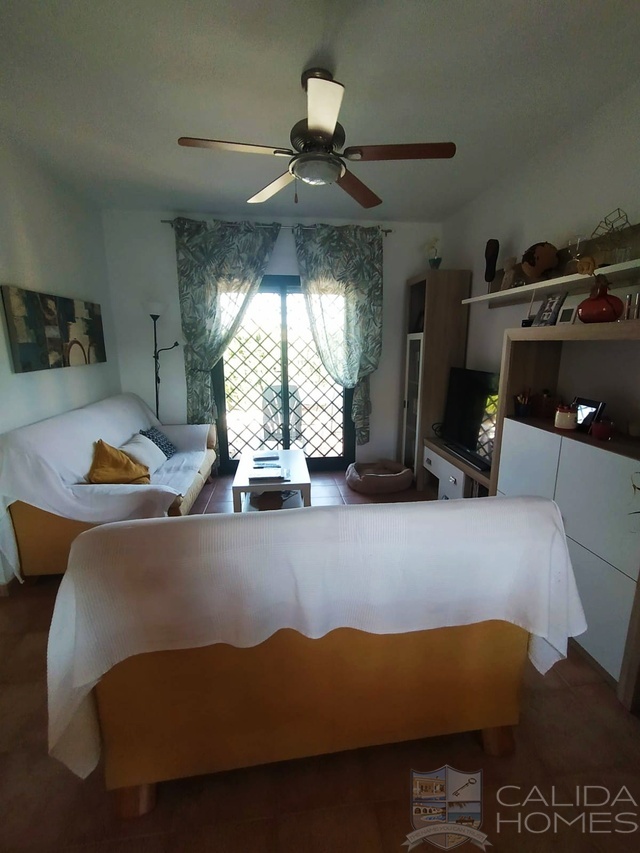 Villa Gladioli : Resale Villa for Sale in La Alfoquia, Almería