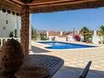 Villa Grande: Resale Villa for Sale in Arboleas, Almería