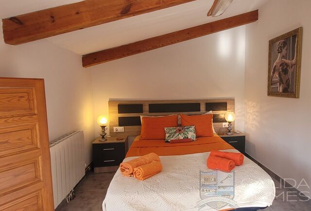 Casa Guapa: Detached Character House for Sale in Albox, Almería