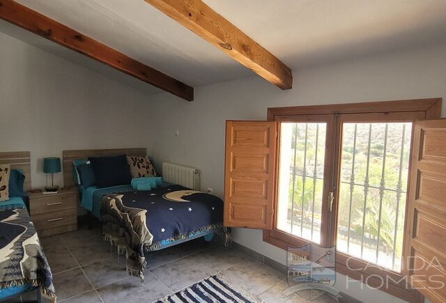 Casa Guapa: Detached Character House for Sale in Albox, Almería