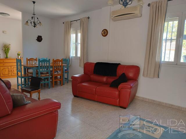 Villa Harmony: Herverkoop Villa te Koop in Arboleas, Almería