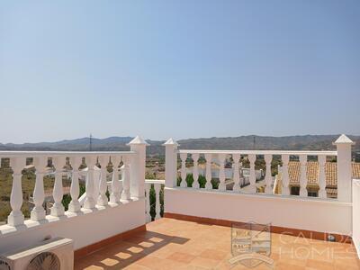 Villa Hibiscus : Resale Villa in Arboleas, Almería