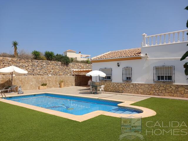 Villa Hibiscus : Resale Villa for Sale in Arboleas, Almería
