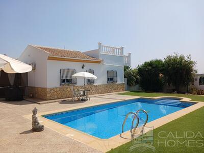 Villa Hibiscus : Resale Villa in Arboleas, Almería