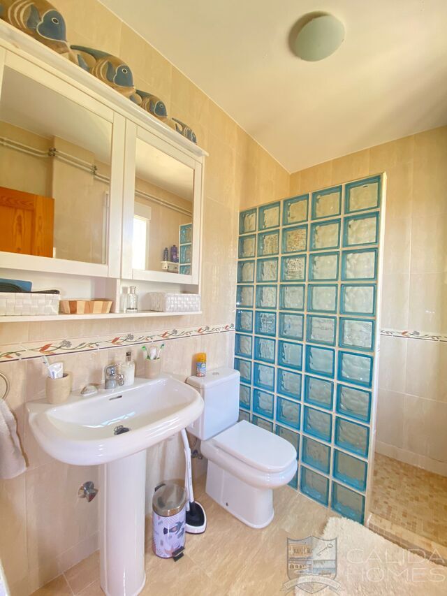 Villa Hibiscus -New: Resale Villa for Sale in Arboleas, Almería