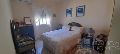 VILLA HOPE: Resale Villa in Cucador, Almería