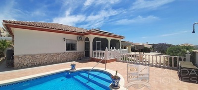 VILLA HOPE: Resale Villa in Cucador, Almería