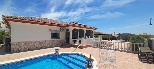 VILLA HOPE: Herverkoop Villa te Koop in Cucador, Almería