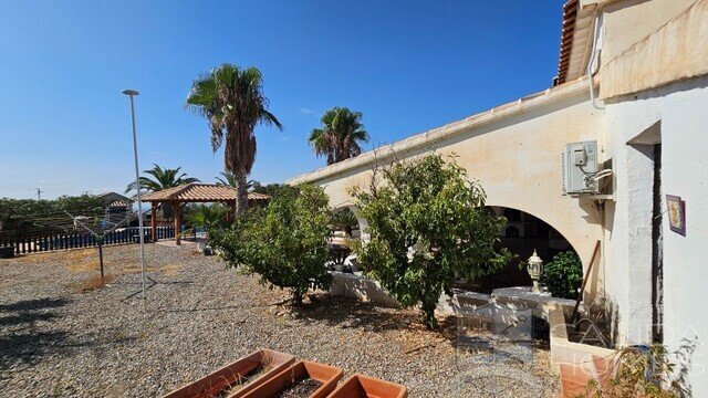 Villa Indalo : Resale Villa for Sale in Huercal-Overa, Almería