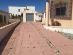 Villa Jane: Resale Villa for Sale in Arboleas, Almería