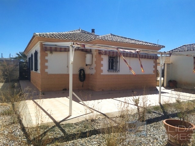 Villa Jane: Herverkoop Villa te Koop in Arboleas, Almería