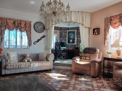 Villa Jasmine : Resale Villa in Partaloa, Almería