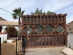 Villa Jen: Resale Villa in Oria, Almería