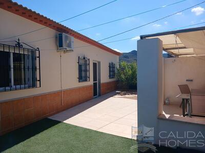 Villa Joya : Resale Villa in Cantoria, Almería