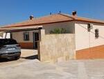 Villa Joya : Resale Villa for Sale in Cantoria, Almería