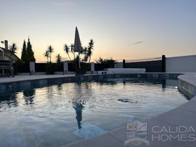 Villa Kristabell: Resale Villa in Zurgena, Almería