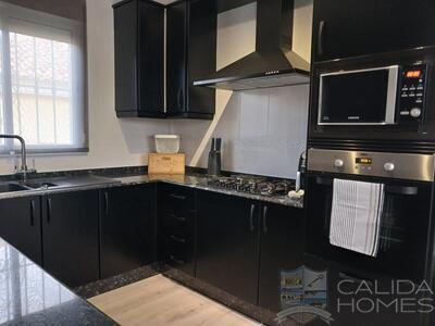 Villa Kristabell: Resale Villa in Zurgena, Almería