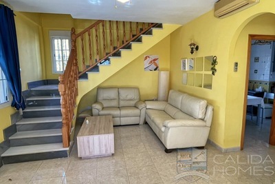 Villa Labores: Resale Villa in Albox, Almería