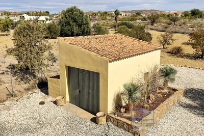 Villa Labores: Resale Villa in Albox, Almería