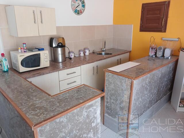 Villa Lavender : Resale Villa for Sale in La Piedra Amarilla, Almería