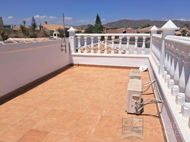 Villa Lily: Resale Villa for Sale in Arboleas, Almería
