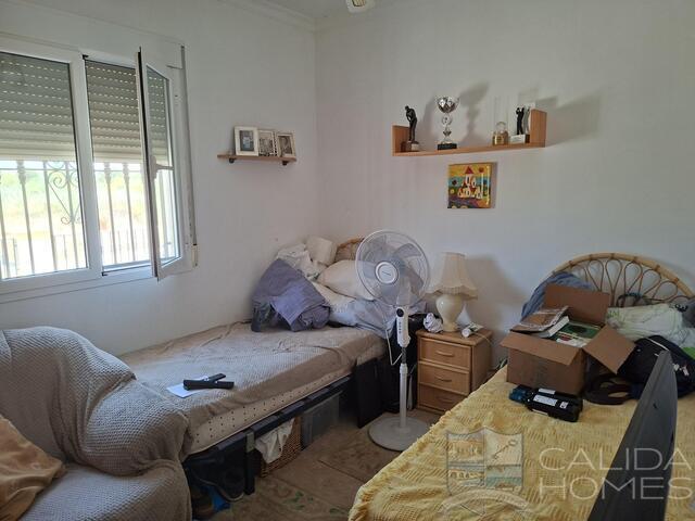 Villa Limon : Resale Villa for Sale in Partaloa, Almería