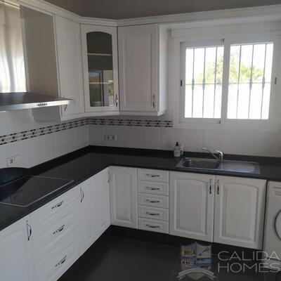 Villa Limoneros : Resale Villa in Albox, Almería