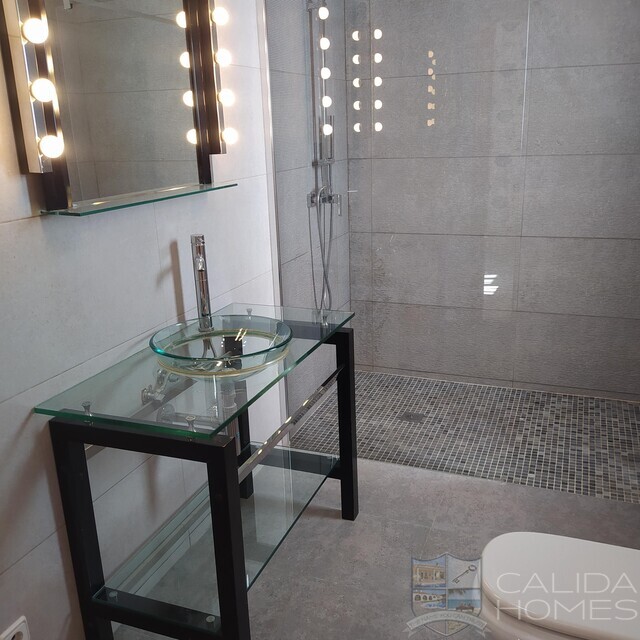 Villa Limoneros : Resale Villa for Sale in Albox, Almería