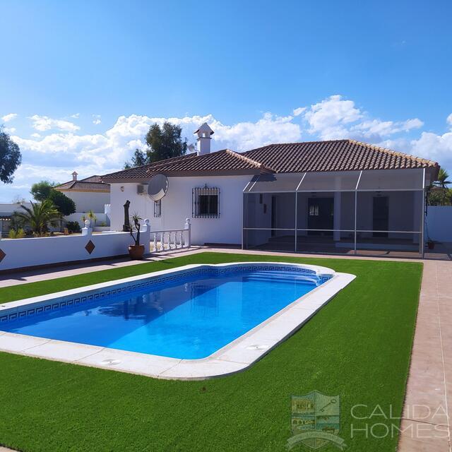 Villa Limoneros : Resale Villa for Sale in Albox, Almería