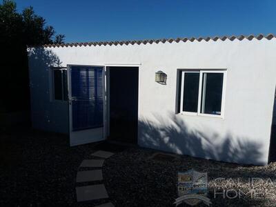 Villa Lirio: Resale Villa in Arboleas, Almería