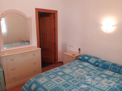 Villa Lirio: Resale Villa in Arboleas, Almería