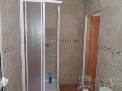 Villa Lirio: Resale Villa in Arboleas, Almería