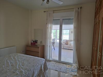 Villa Los Keron : Resale Villa in Arboleas, Almería