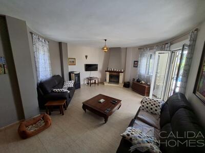 Villa Lua : Resale Villa in Arboleas, Almería