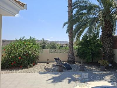 Villa Lua : Resale Villa in Arboleas, Almería