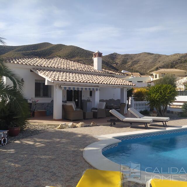 Villa Luna : Resale Villa for Sale in Arboleas, Almería