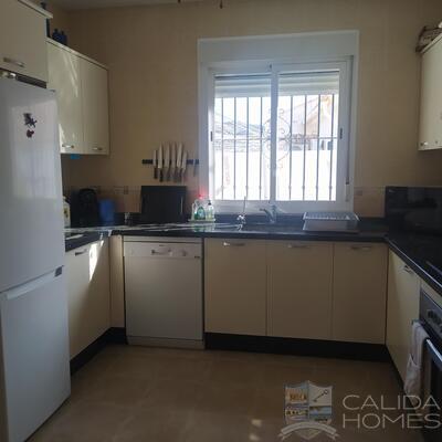 Villa Luna : Resale Villa in Arboleas, Almería