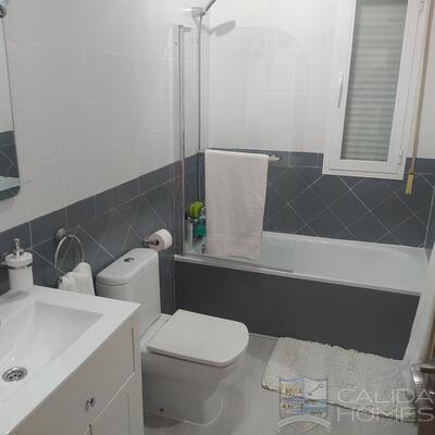 Villa Lupin: Resale Villa in Arboleas, Almería