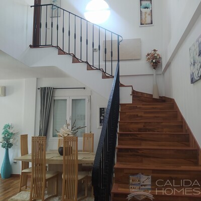 Villa Lupin: Resale Villa in Arboleas, Almería