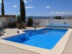 Villa Magenta: Resale Villa for Sale in Partaloa, Almería