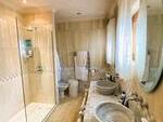 Villa Magnifica : Resale Villa for Sale in Vera, Almería