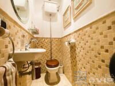 Villa Magnifica : Resale Villa in Vera, Almería