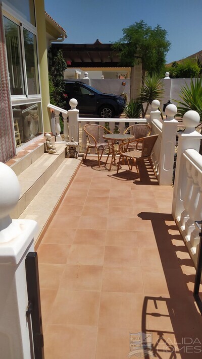 Villa Margarita : Resale Villa in Arboleas, Almería