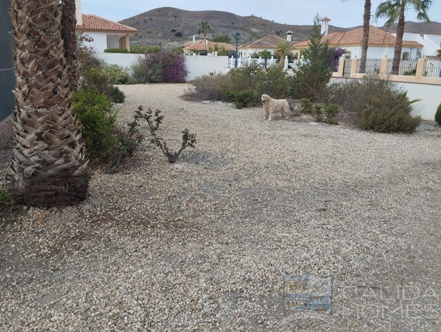 Villa Marlia: Resale Villa for Sale in Arboleas, Almería