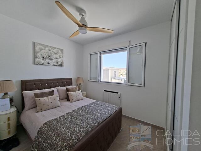 Villa Marshy : Resale Villa for Sale in Arboleas, Almería