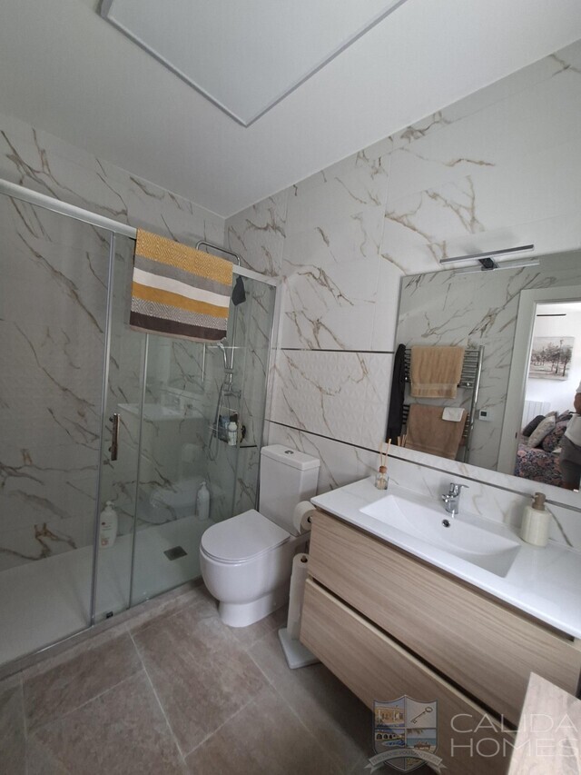Villa Marshy : Resale Villa for Sale in Arboleas, Almería