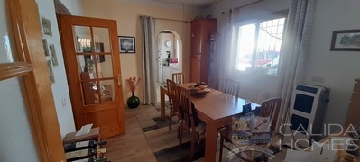 Villa May: Resale Villa in Arboleas , Almería
