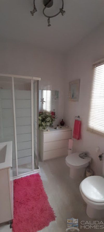 Villa May: Resale Villa in Arboleas , Almería