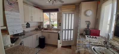 Villa May: Resale Villa in Arboleas , Almería